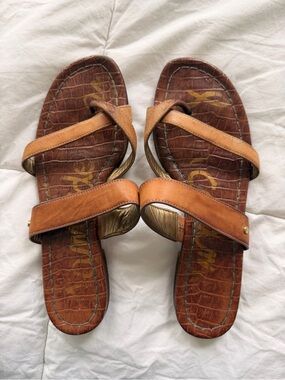 Sam Edelman Tan and Brown Croc-Embossed Slide Sandals